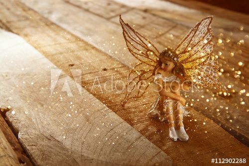 Στροβιλισμός στον μονόλογο της αυτοπραγμάτωσης: Διαβάστε ένα από τα διηγήματα της συλλογής μου, Ψυχικές Αυτοχειρίες!